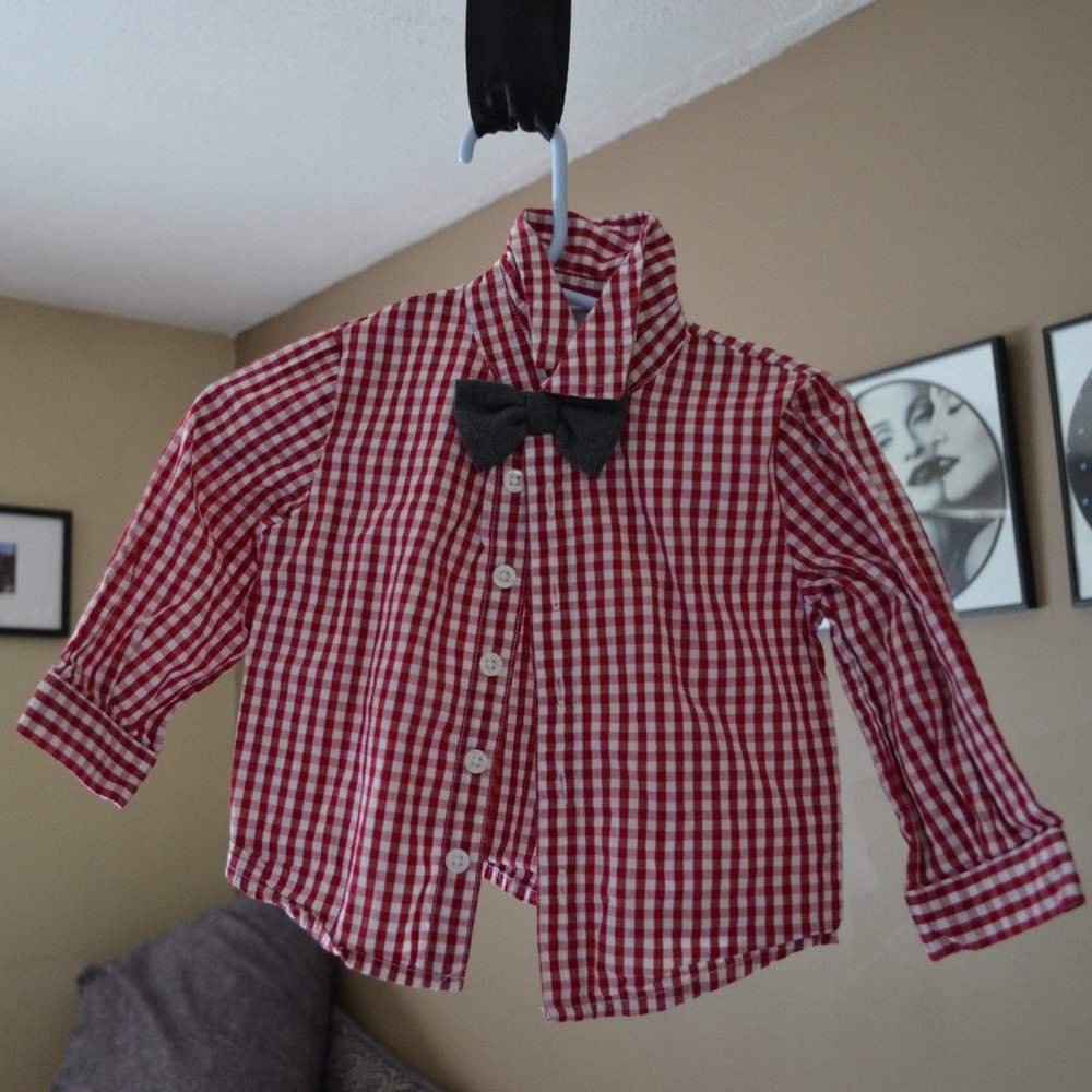 Adorable red and white Checkered button down 12m